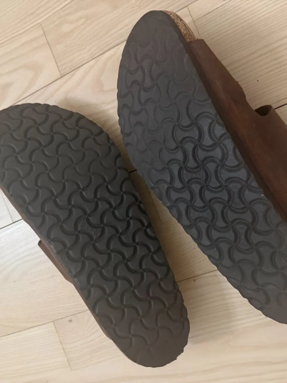 Birkenstocks Arizona Brown Leather Size 44 (11-11.5 mens)
